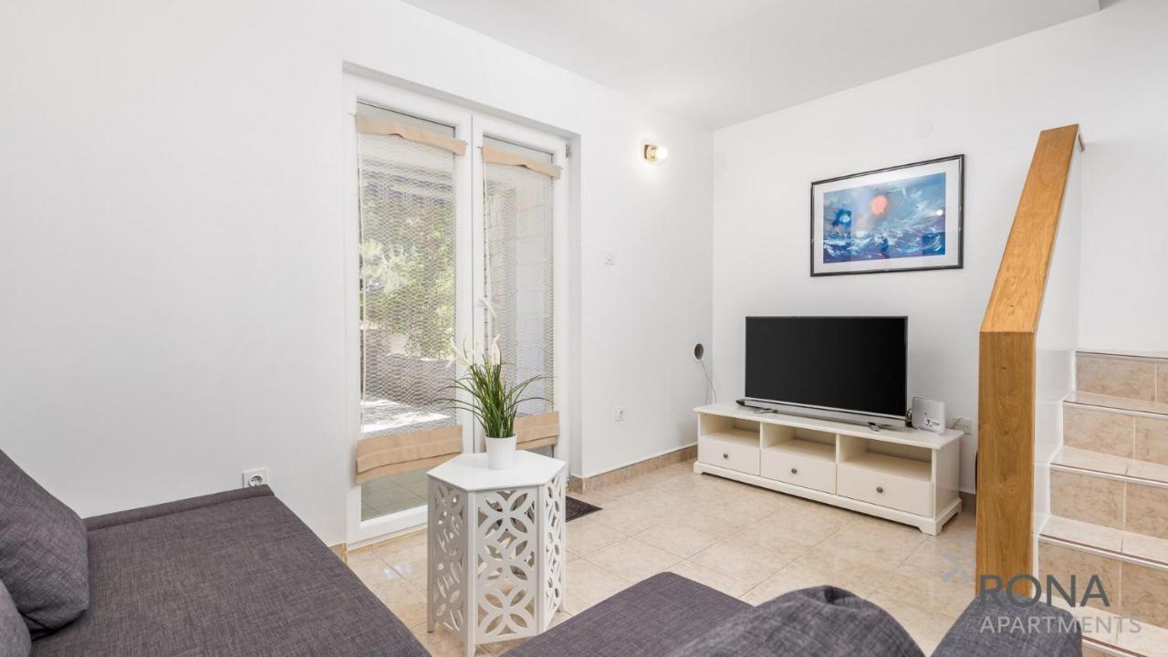 Rona Apartment Flower 1 And Flower 2 ノヴァリャ エクステリア 写真